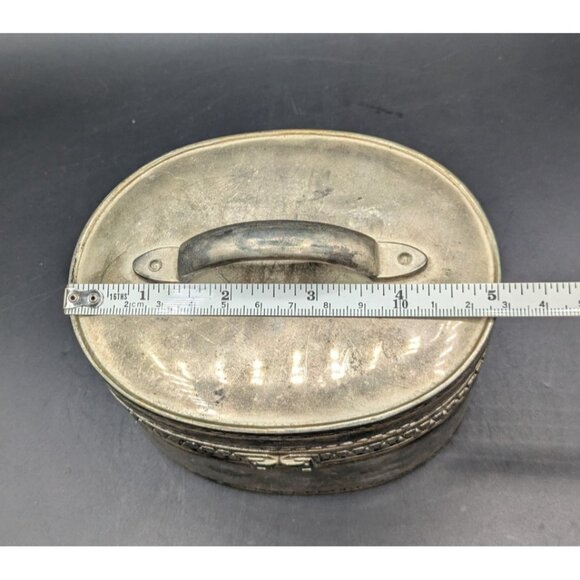 Vtg Vera Lucino Silver Hinged Box 2003 Zipper Detail Red Velvet Lining 5x4 Oval - Picture 7 of 8